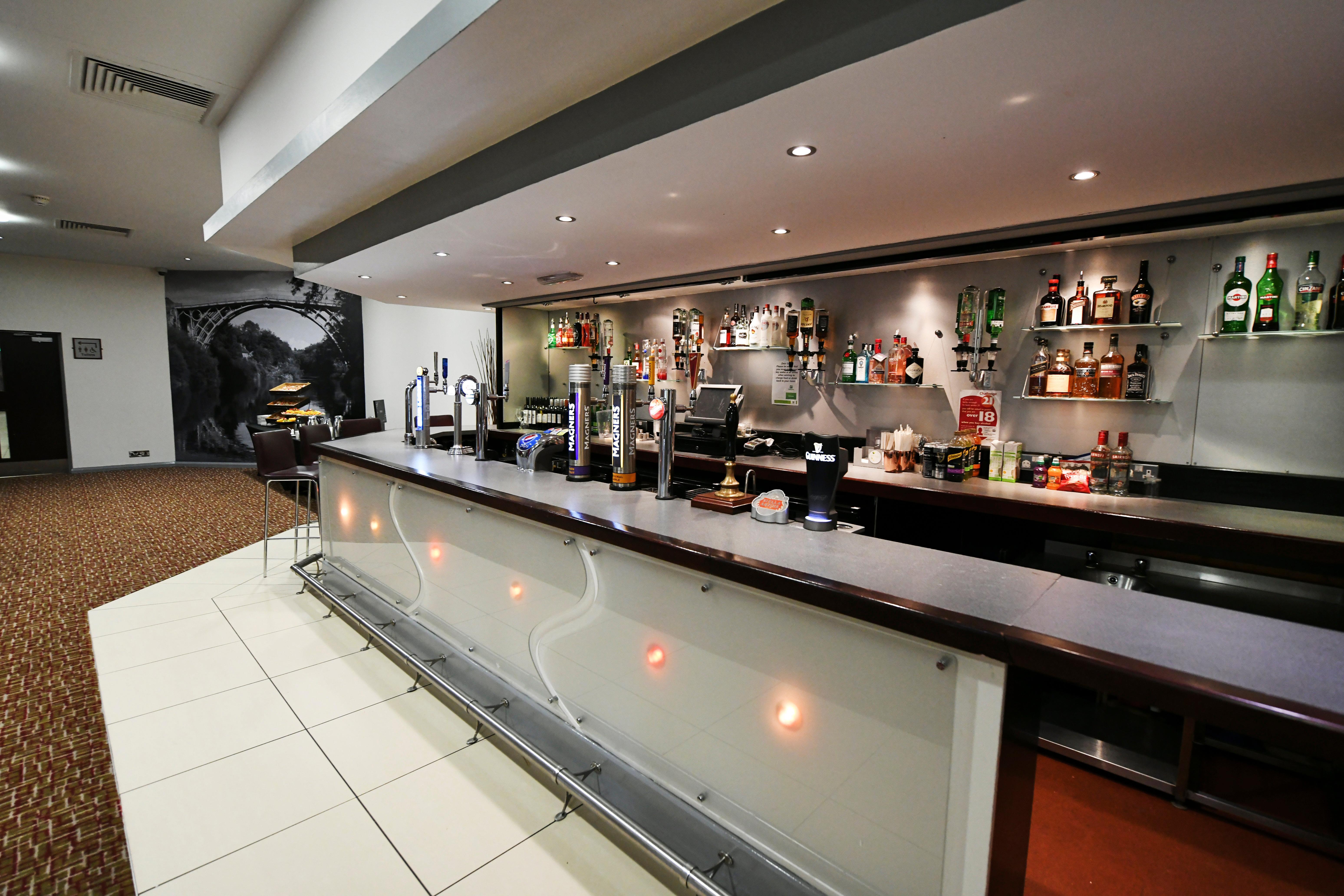Holiday Inn Telford Ironbridge By Ihg Ngoại thất bức ảnh